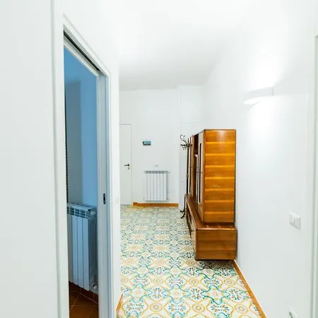 호텔 La Deliziosa Flat With Pool & Terrace *