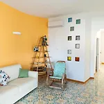 Hotell La Deliziosa Flat With Pool & Terrace