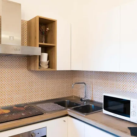 فندق La Deliziosa Flat With Pool & Terrace *