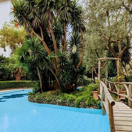 La Deliziosa Flat With Pool & Terrace فندق